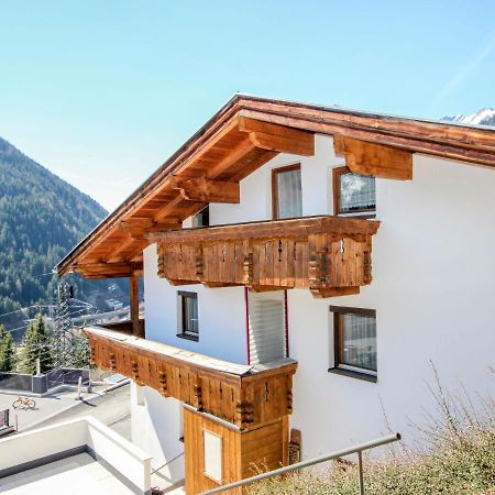 Holiday Home Hoelzl By Interhome Flirsch Εξωτερικό φωτογραφία