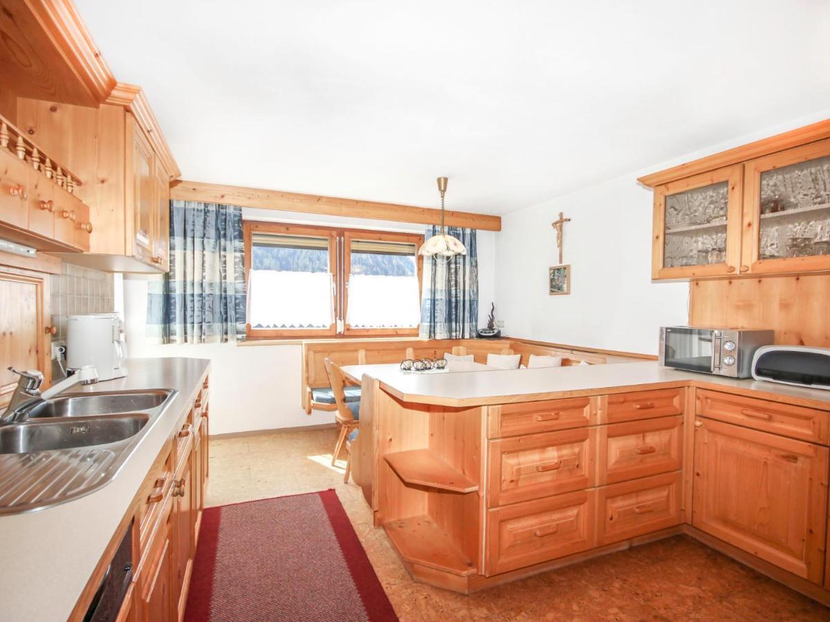 Holiday Home Hoelzl By Interhome Flirsch Εξωτερικό φωτογραφία