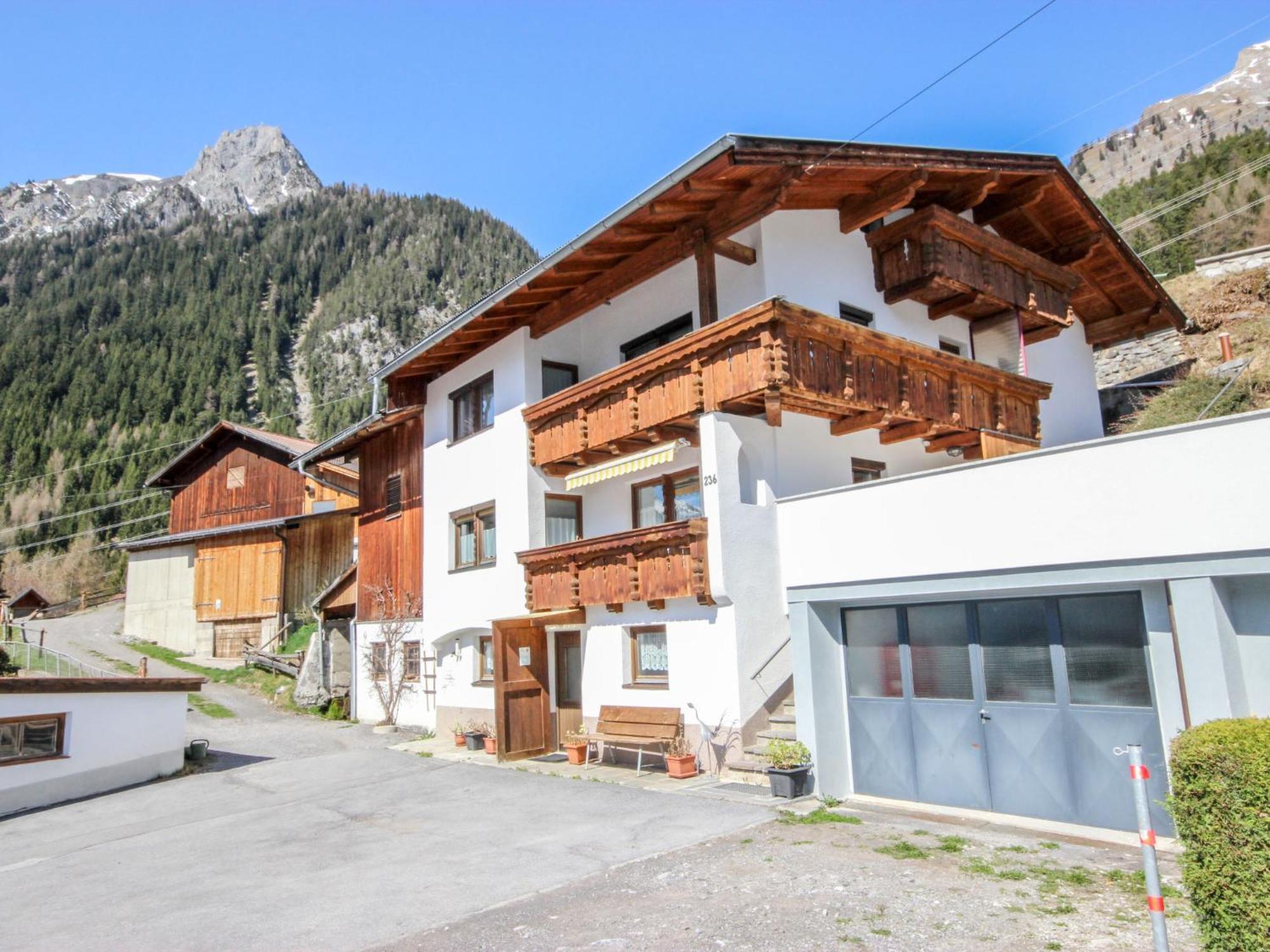 Holiday Home Hoelzl By Interhome Flirsch Εξωτερικό φωτογραφία