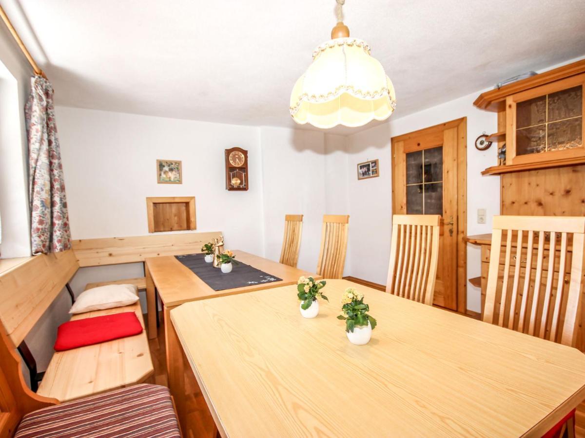 Holiday Home Hoelzl By Interhome Flirsch Εξωτερικό φωτογραφία