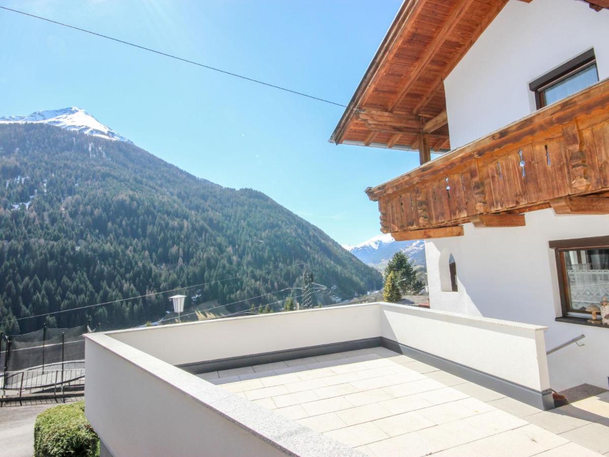 Holiday Home Hoelzl By Interhome Flirsch Εξωτερικό φωτογραφία