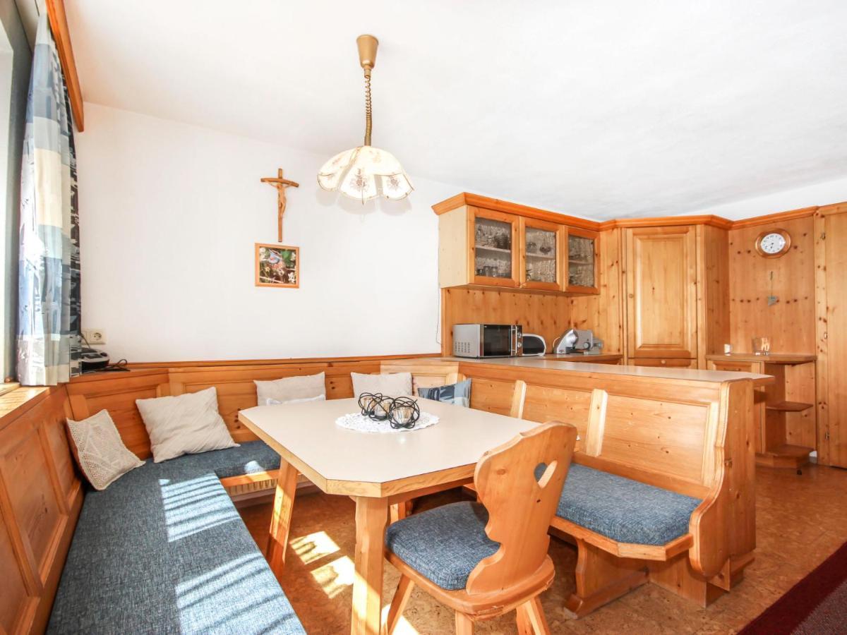 Holiday Home Hoelzl By Interhome Flirsch Εξωτερικό φωτογραφία